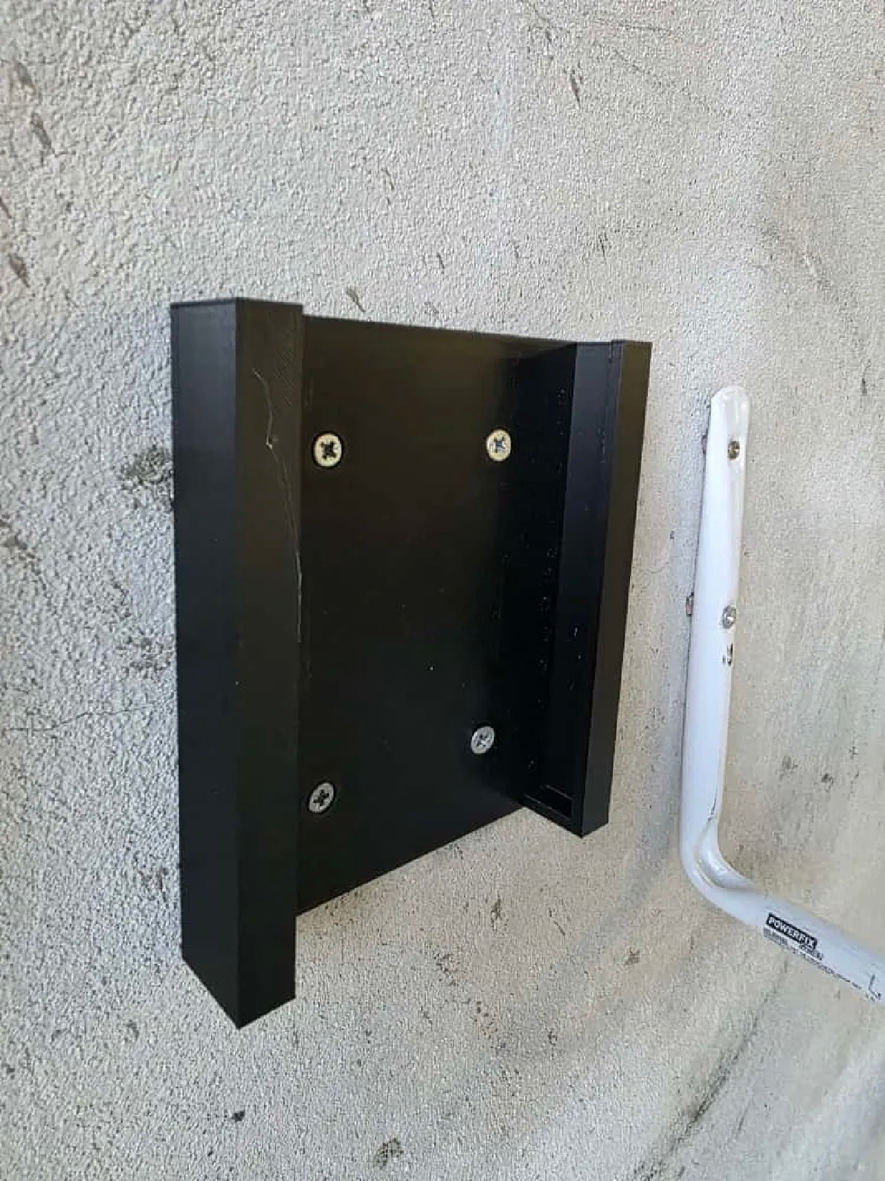 Surron Ultra Bee Charger Wall Mount
